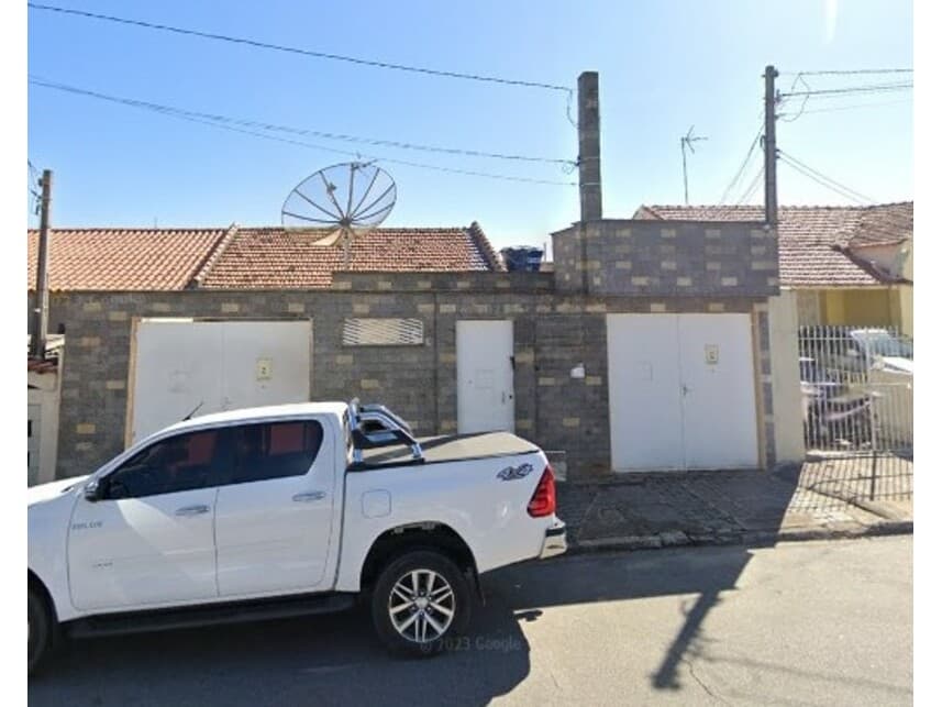 Foto 1 de 11: Casa em leilão em Itatiba - SP — Casa à venda em leilão