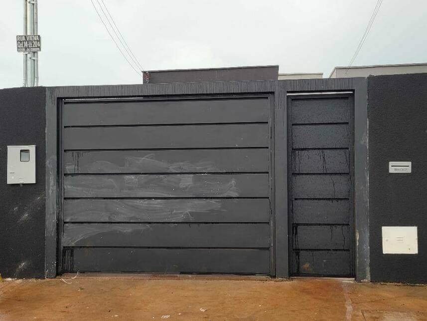 Casa em leilão em Santa Helena De Goiás - GO — Casa à venda em leilão