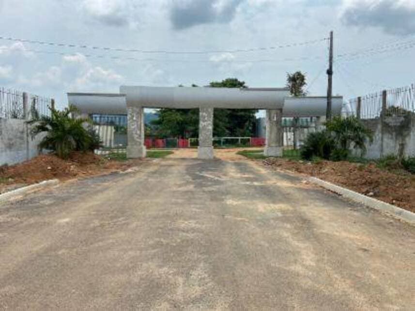 Foto 1 de 24: Casa em leilão em Colniza - MT — Casa à venda em leilão