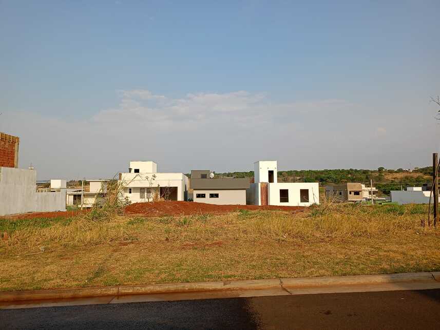 Terreno em leilão em Uberlândia - MG — Terreno à venda em leilão
