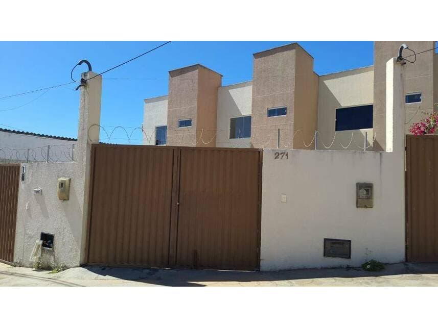Casa em leilão em Natal - RN — Casa à venda em leilão