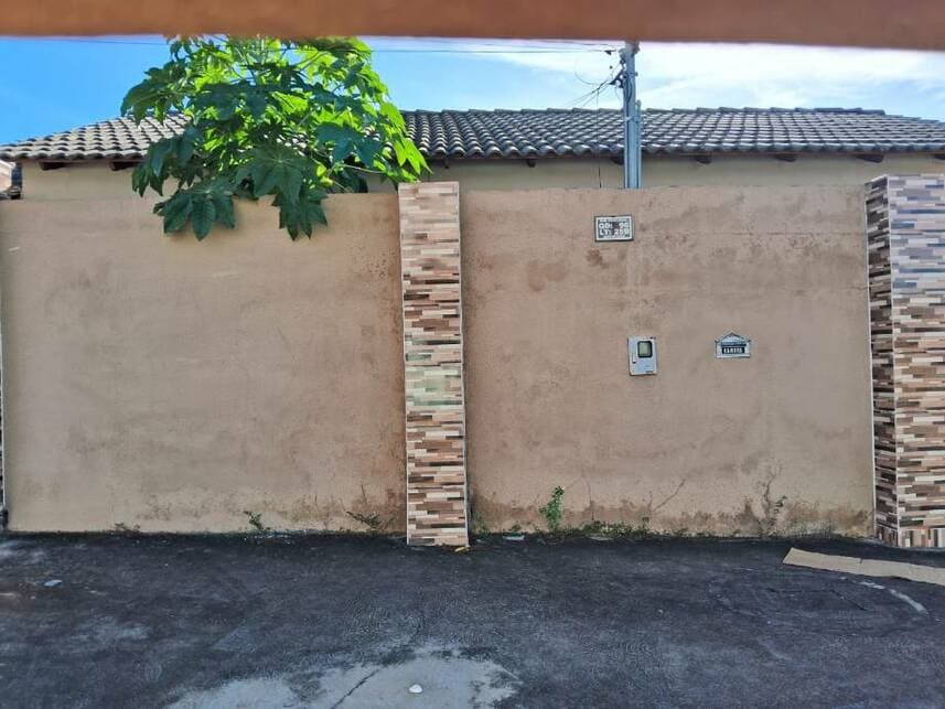 Foto 6 de 19: Casa em leilão em Luziânia - GO — Casa à venda em leilão