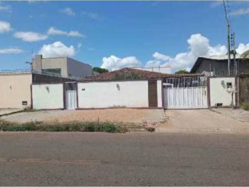 Casa em leilão em Boa Vista - RR — Casa à venda em leilão