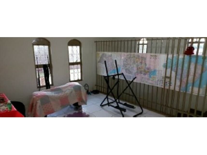 Foto 5 de 16: Casa em leilão em Ourinhos - SP — Casa à venda em leilão