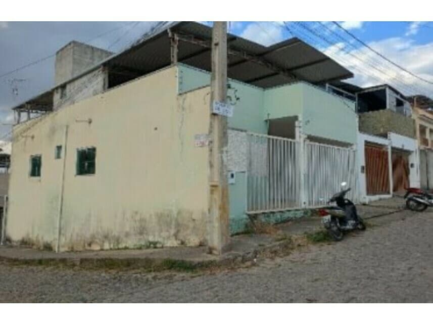 Foto 3 de 3: Casa em leilão em Formiga - MG — Casa à venda em leilão