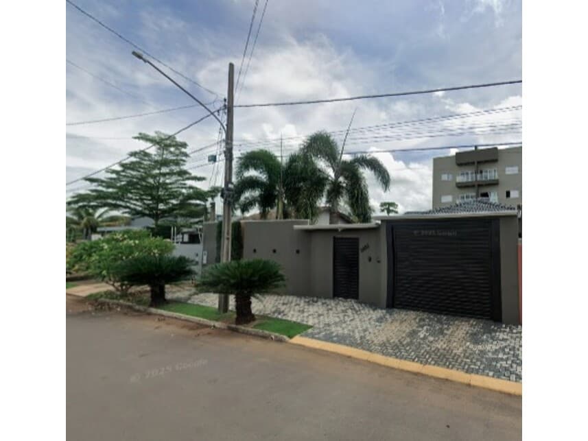 Foto 1 de 10: Casa em leilão em Lucas Do Rio Verde - MT — Casa à venda em leilão