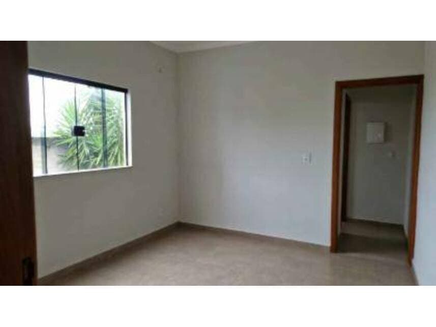 Foto 8 de 12: Casa em leilão em Cachoeira Paulista - SP — Casa à venda em leilão
