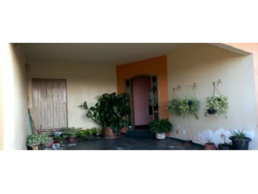 Foto 3 de 16: Casa em leilão em Ourinhos - SP — Casa à venda em leilão
