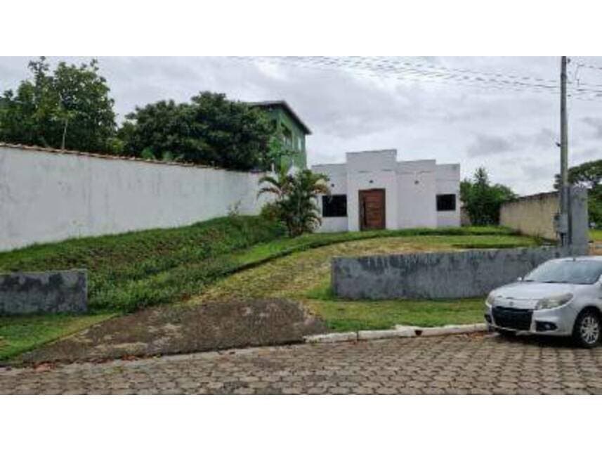 Foto 2 de 12: Casa em leilão em Cachoeira Paulista - SP — Casa à venda em leilão