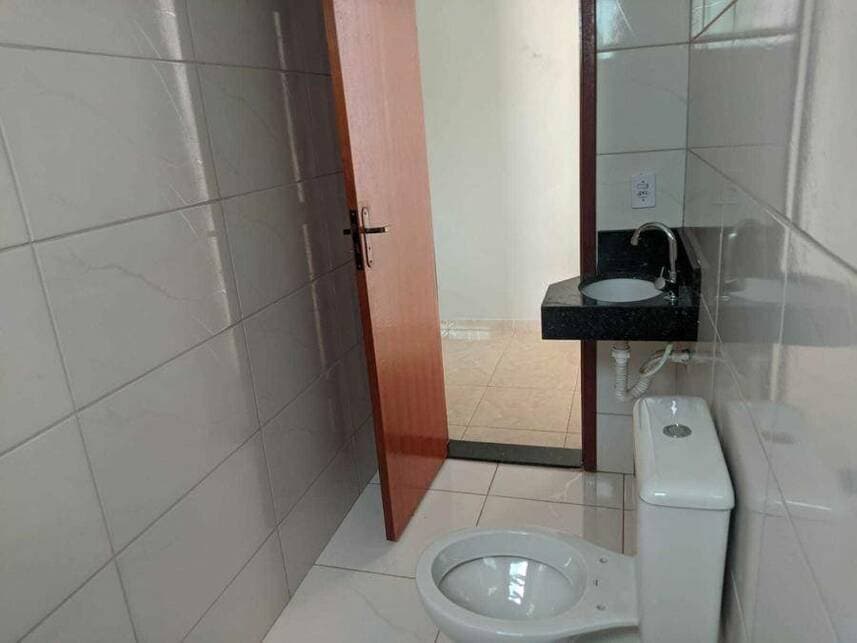 Foto 8 de 22: Casa em leilão em Trindade - GO — Casa à venda em leilão