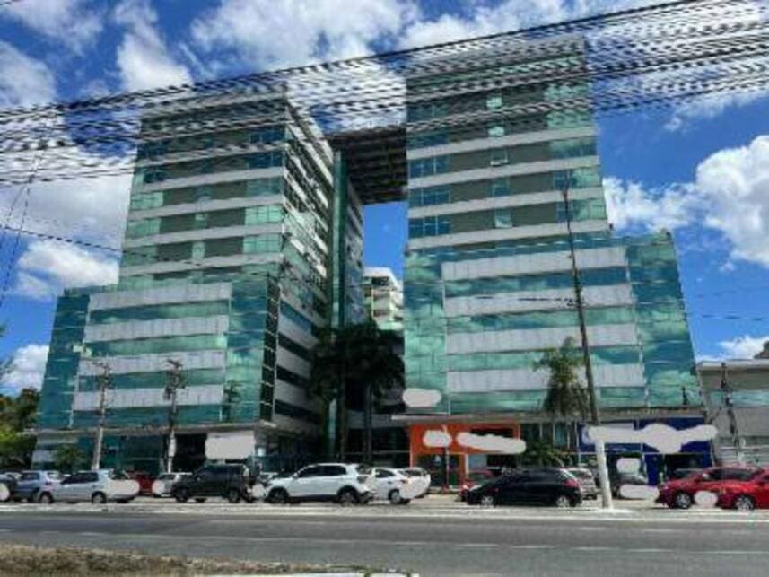 Comercial em leilão em Itaboraí - RJ — Sala Comercial à venda em leilão