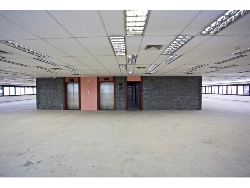 Foto 17 de 42: Comercial em leilão em Recife - PE — Imóvel Comercial à venda em leilão