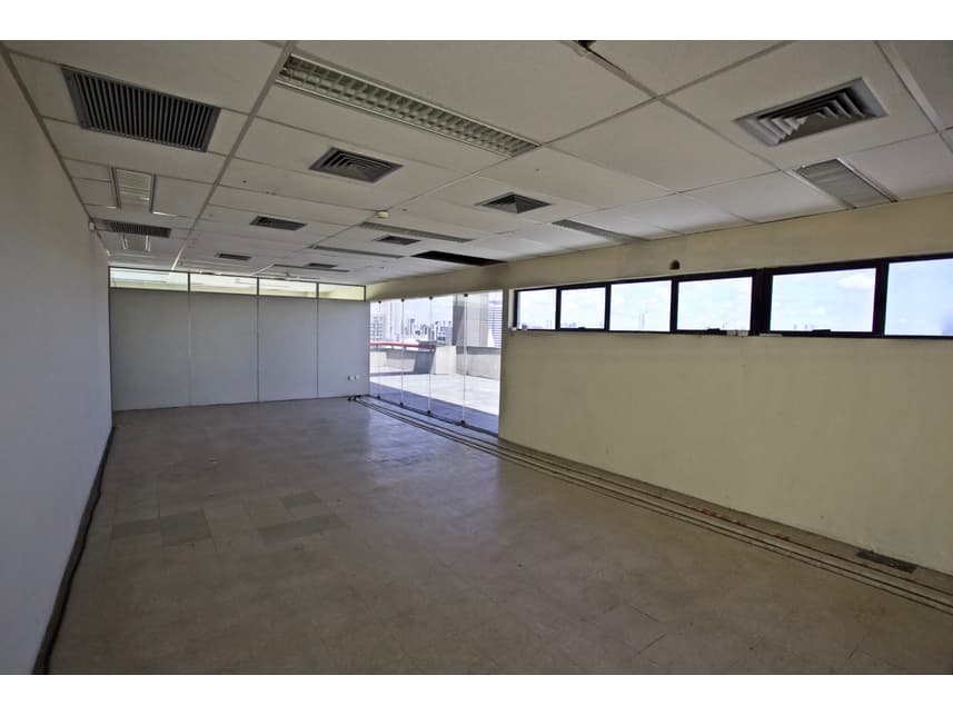 Foto 36 de 42: Comercial em leilão em Recife - PE — Imóvel Comercial à venda em leilão