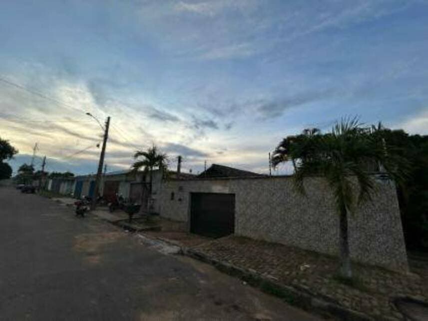 Casa em leilão em Palmas - TO — Casa à venda em leilão