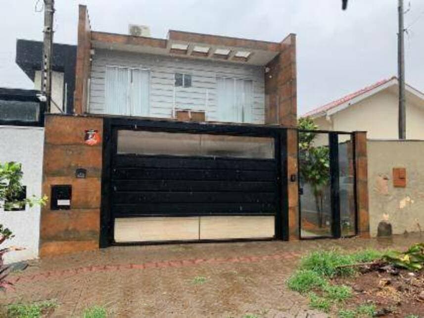 Foto 4 de 24: Casa em leilão em Maringá - PR — Casa à venda em leilão