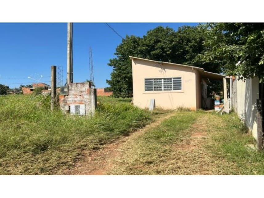 Casa em leilão em Tupã - SP — Casa à venda em leilão