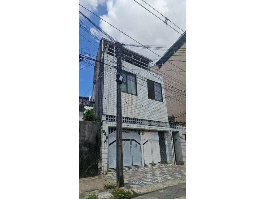 Casa em leilão em Fortaleza - CE — Casa à venda em leilão