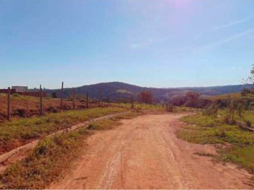 Foto 3 de 5: Terreno em leilão em Itatiba - SP — Terreno à venda em leilão