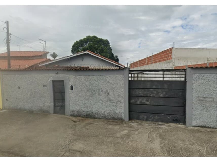 Foto 1 de 11: Casa em leilão em Lorena - SP — Casa à venda em leilão