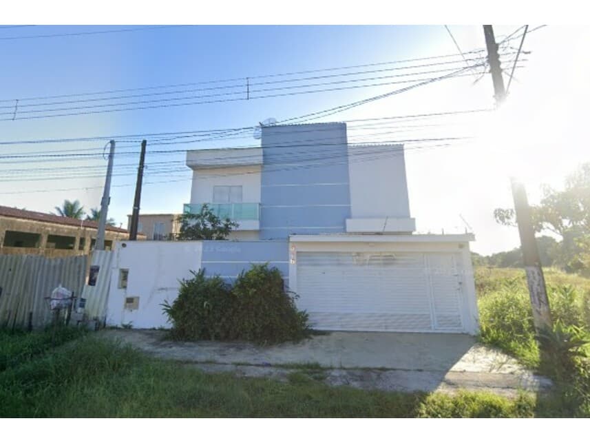 Casa em leilão em Itanhaém - SP — Casa à venda em leilão