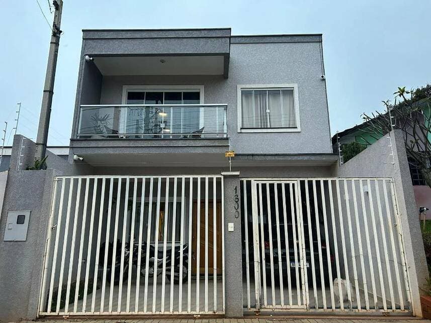 Casa em leilão em Cascavel - PR — Casa à venda em leilão