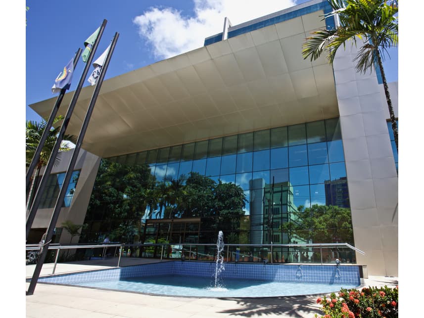 Foto 3 de 42: Comercial em leilão em Recife - PE — Imóvel Comercial à venda em leilão