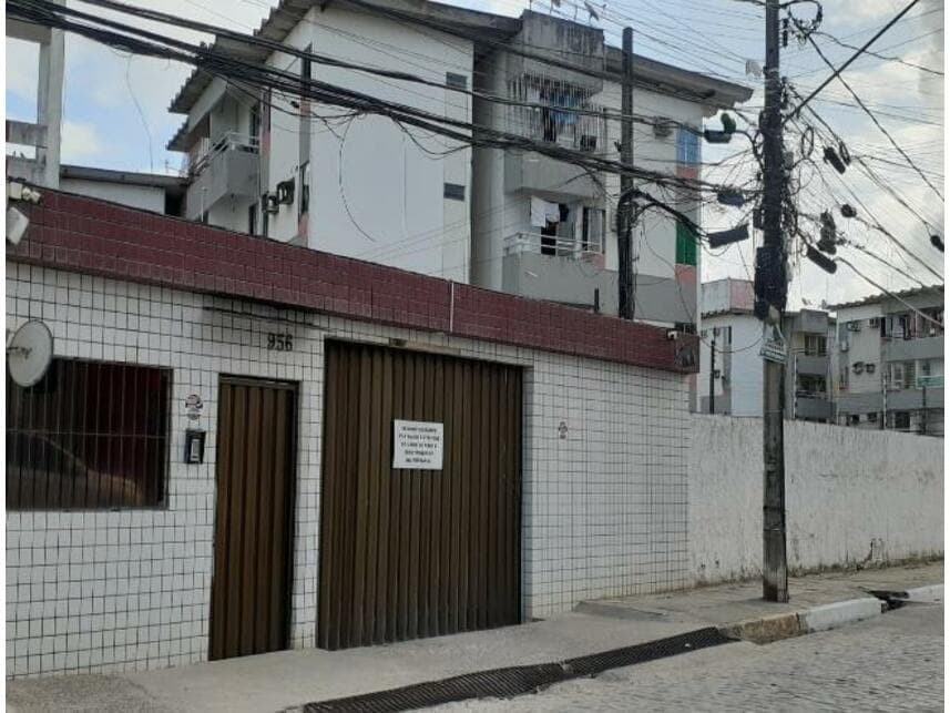 Apartamento em leilão em Jaboatão Dos Guararapes - PE — Apartamento à venda em leilão