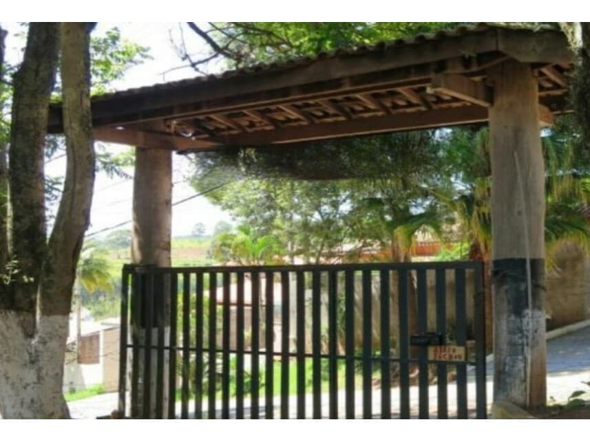 Foto 1 de 22: Area Rural em leilão em Itatiba - SP — Sítio à venda em leilão