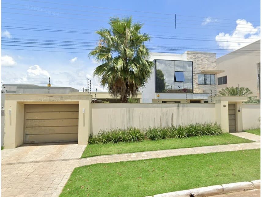 Casa em leilão em Colíder - MT — Sobrado à venda em leilão