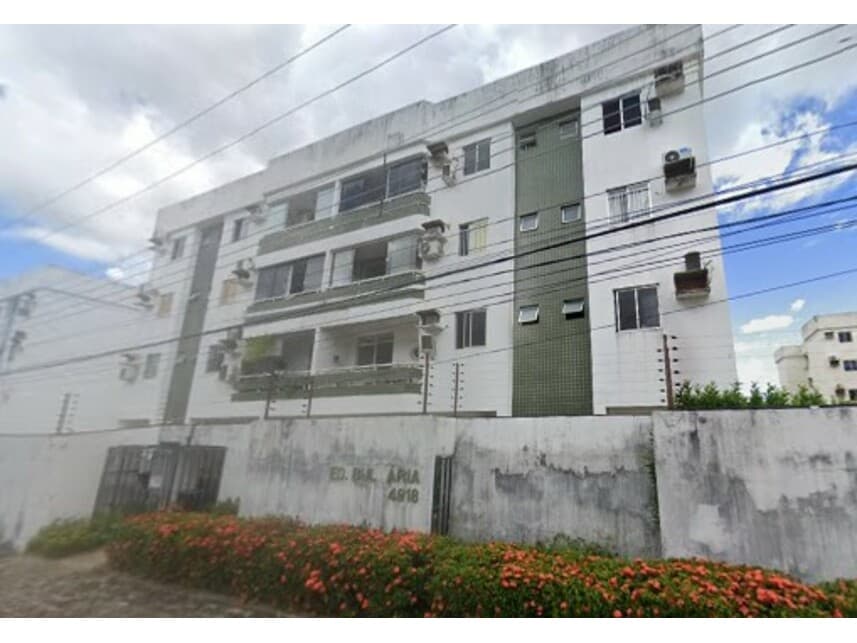 Apartamento em leilão em Teresina - PI — Apartamento à venda em leilão