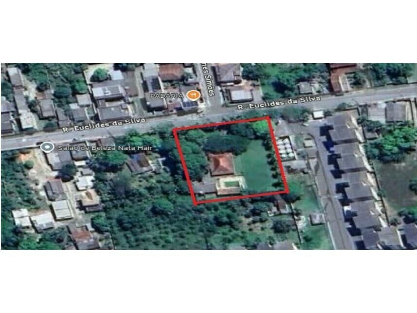 Casa em leilão em Tanguá - RJ — Casa à venda em leilão