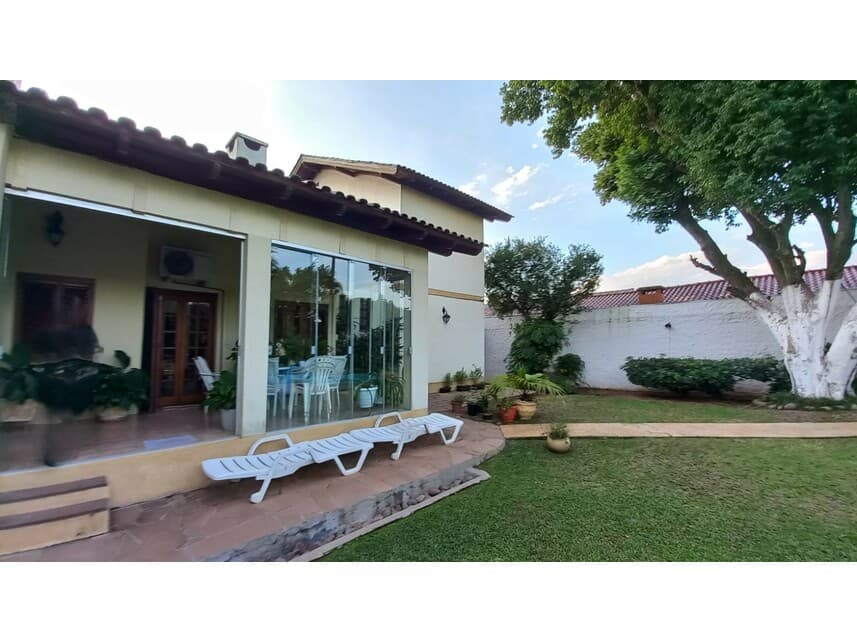 Foto 11 de 17: Casa em leilão em Esteio - RS — Casa à venda em leilão