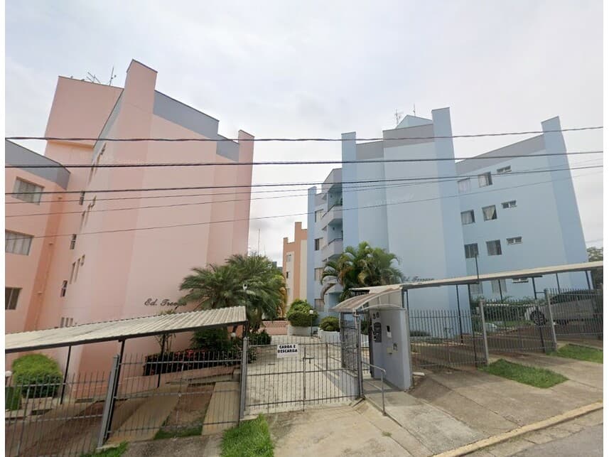 Apartamento em leilão em Valinhos - SP — Apartamento à venda em leilão