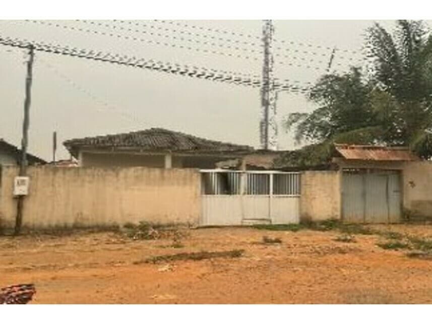 Casa em leilão em Rio Branco - AC — Casa à venda em leilão