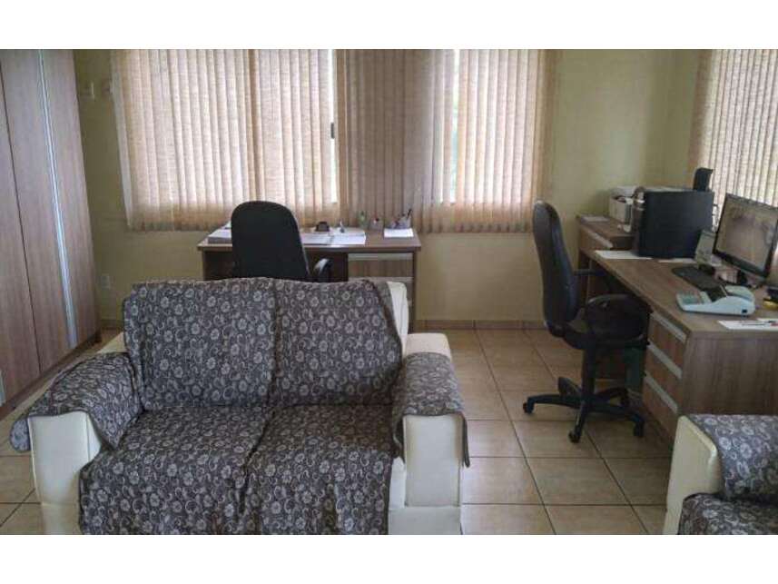 Foto 13 de 15: Casa em leilão em Indaiatuba - SP — Chácara à venda em leilão