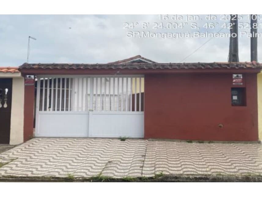 Casa em leilão em Itanhaém - SP — Casa à venda em leilão