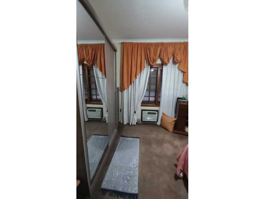 Foto 17 de 17: Casa em leilão em Esteio - RS — Casa à venda em leilão
