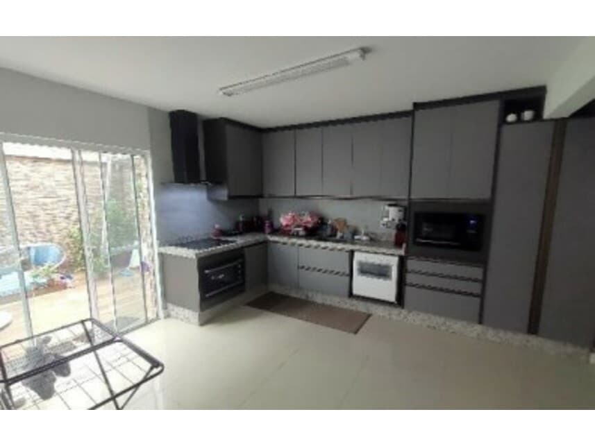 Foto 6 de 18: Casa em leilão em Balneário Camboriú - SC — Casa à venda em leilão