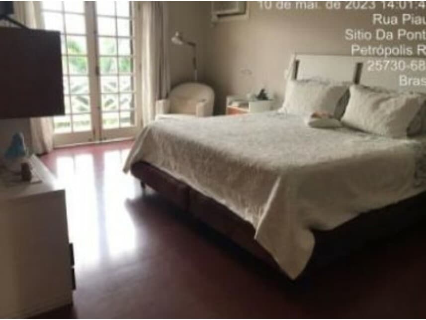 Foto 9 de 12: Casa em leilão em Petrópolis - RJ — Casas à venda em leilão