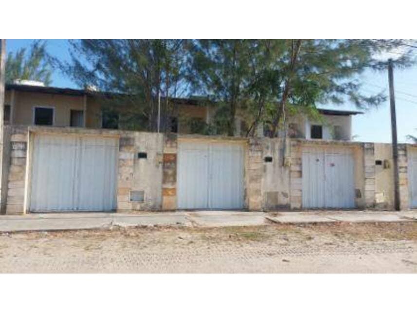 Foto 1 de 15: Casa em leilão em Horizonte - CE — Casa à venda em leilão