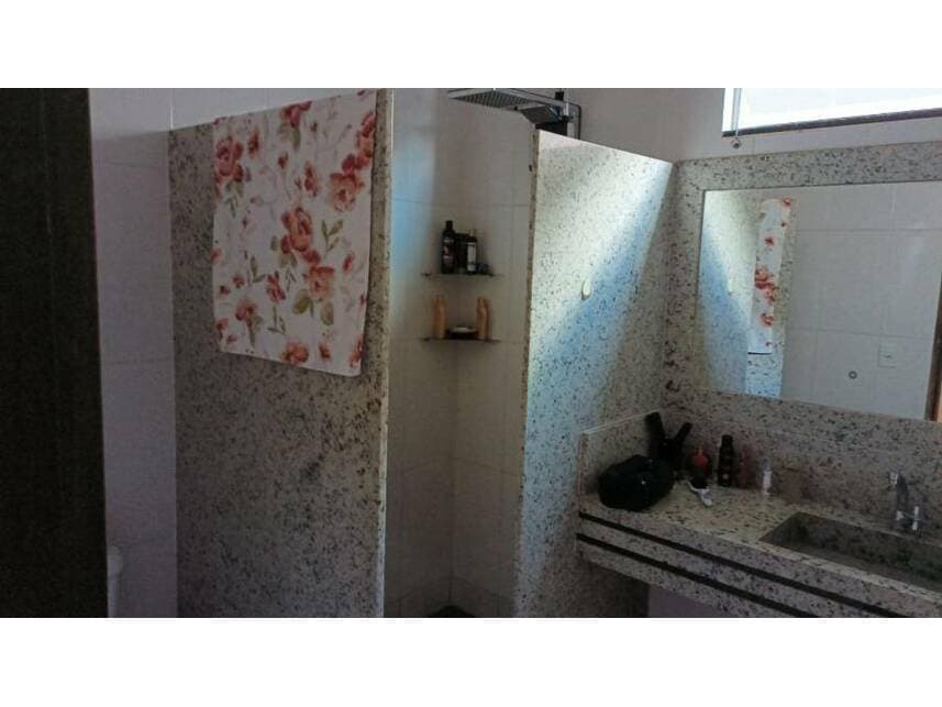 Foto 9 de 15: Casa em leilão em Ituiutaba - MG — Casa à venda em leilão