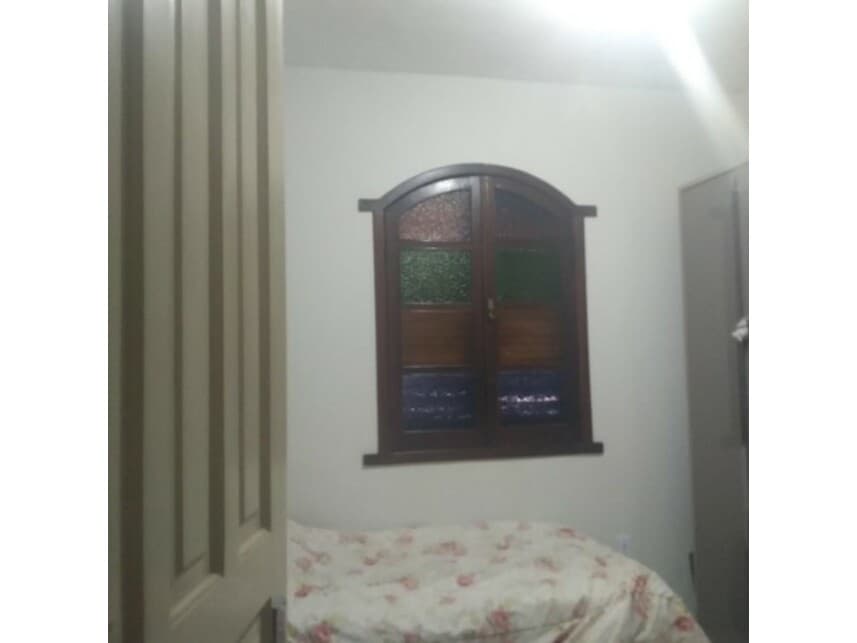 Foto 2 de 10: Casa em leilão em Contagem - MG — Casa à venda em leilão
