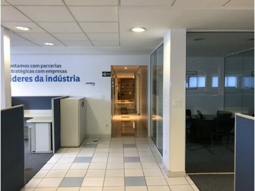 Foto 3 de 10: Comercial em leilão em São Paulo - SP — Prédio Comercial à venda