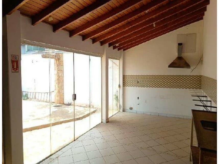 Foto 13 de 14: Comercial em leilão em Orlândia - SP — Residencial / Comercial à venda em leilão