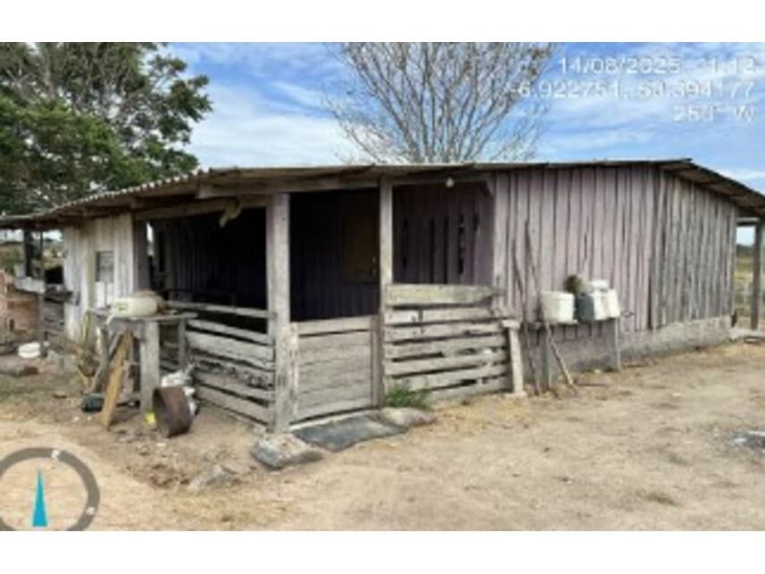 Foto 6 de 18: Area Rural em leilão em Água Azul Do Norte - PA — Fazenda à venda em leilão
