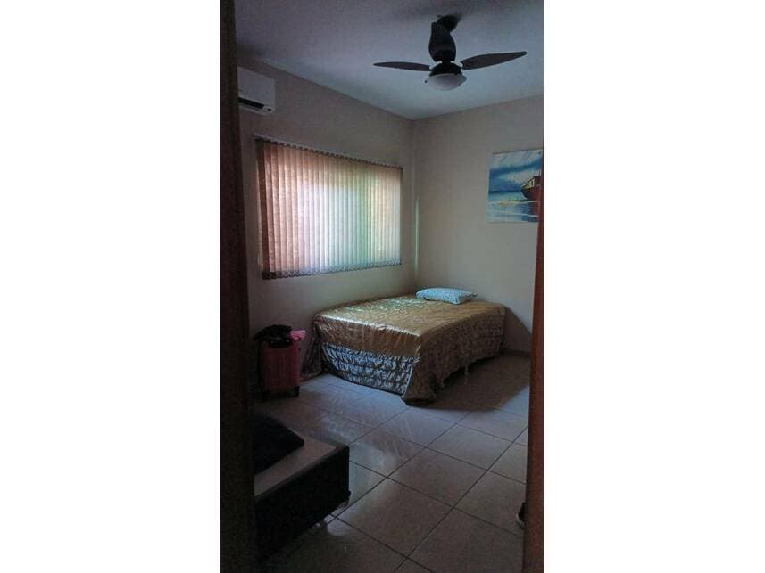 Foto 11 de 15: Casa em leilão em Ituiutaba - MG — Casa à venda em leilão
