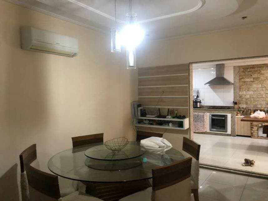 Foto 15 de 37: Casa em leilão em Magé - RJ — Casa à venda em leilão