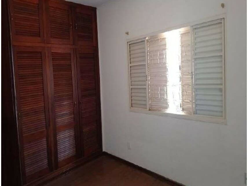 Foto 9 de 14: Comercial em leilão em Orlândia - SP — Residencial / Comercial à venda em leilão