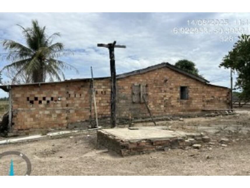 Foto 9 de 18: Area Rural em leilão em Água Azul Do Norte - PA — Fazenda à venda em leilão