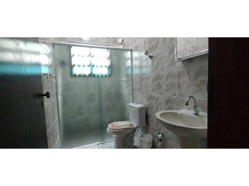 Foto 9 de 14: Casa em leilão em Itanhaém - SP — Casa à venda em leilão